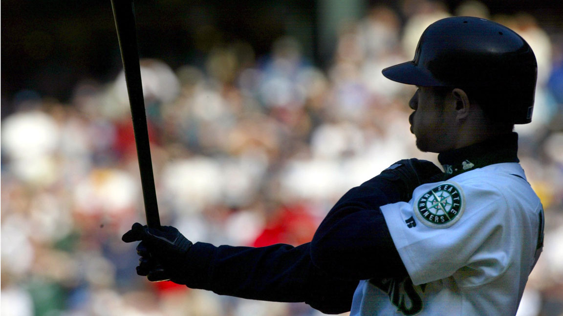 Mariners: The Five Greatest Ichiro Moments of All Time - Page 4