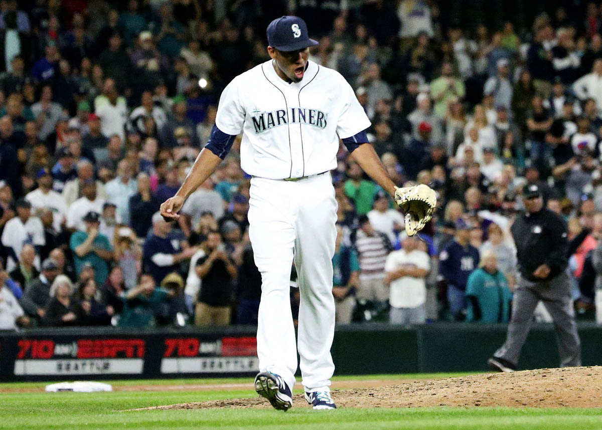 Sliding by: Mariners' Edwin Diaz adds slider to fastball