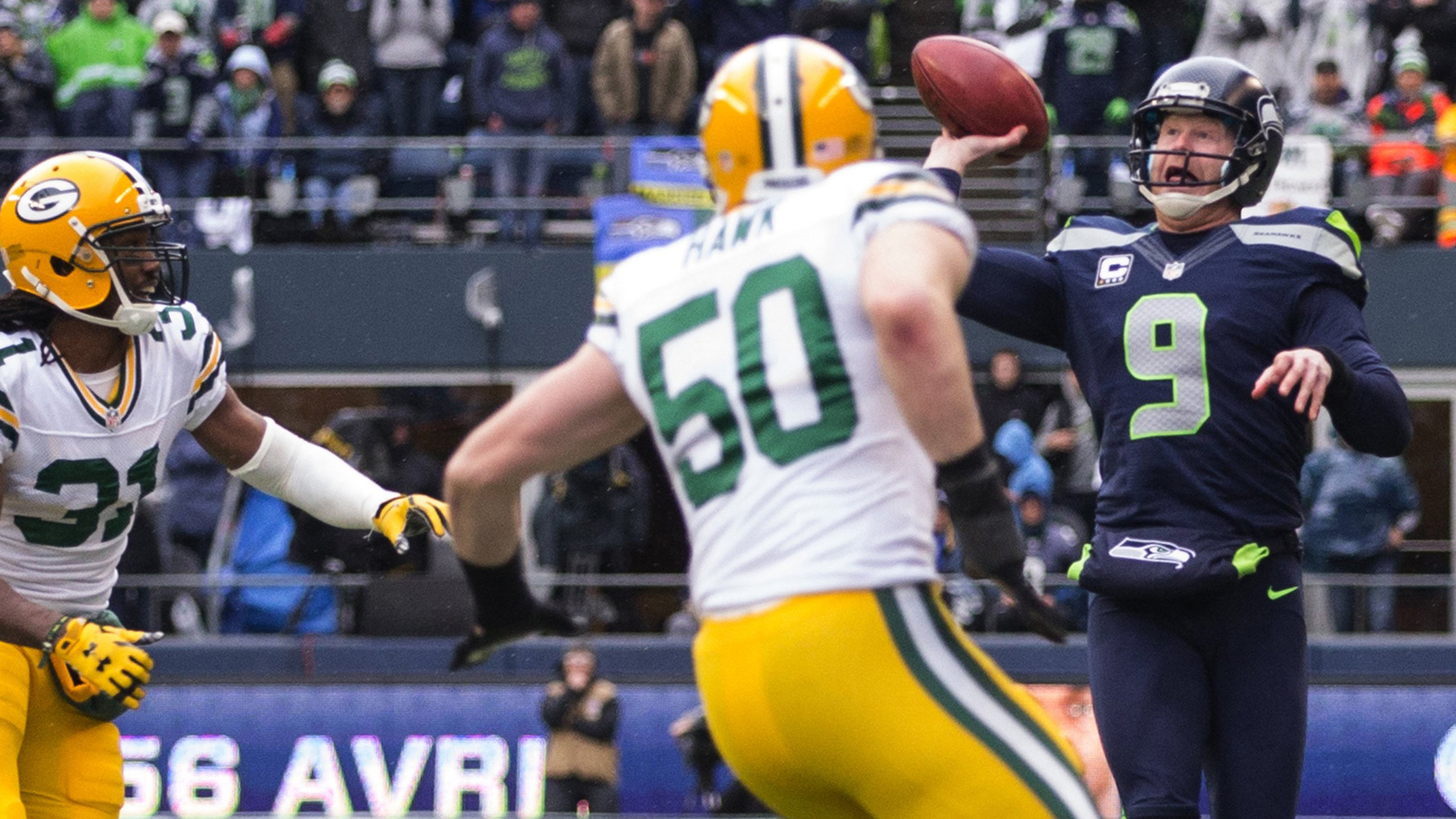 Watch: Seahawks' Jon Ryan makes mad dash until it goes terribly